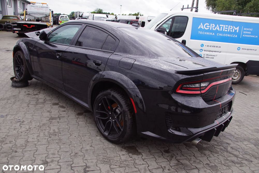 Auto na części 692106889 dodge charger gt awd 2022 3.6 pentastar 215 kw 292 km 4x4 awd przebieg 69000 km silnik 3.6 pentastar skrzynia automatyczna napęd 4x4 drzwi maska zderzak błotnik klapa bagażnika lampa led reflektor led lusterko fotel airbag deska rozdzielcza konsola środkowa kierownica moduły sterowniki ecu komputer pdc radar kamera chłodnica wentylator alternator rozrusznik pompa wody przepustnica kolektor wał napędowy półoś dyferencjał piasta wahacz amortyzator sprężyna zacisk tarcza hamulcowa nadkole pas przedni belka atrapa grill listwy uszczelki szyba podsufitka tapicerka wyświetlacz licznik radio uconnect nagłośnienie klimatyzacja chłodnica klimatyzacji skraplacz kompresor klimatyzacji maglownica przekładnia kierownicza zawieszenie części używane oryginalne dodge charger części dodge charger gt awd dodge na części dodge charger na części dodge części dodge charger 2022 dodge charger 3.6 pentastar dodge charger awd dodge charger gt dodge charger części auto na części - 13