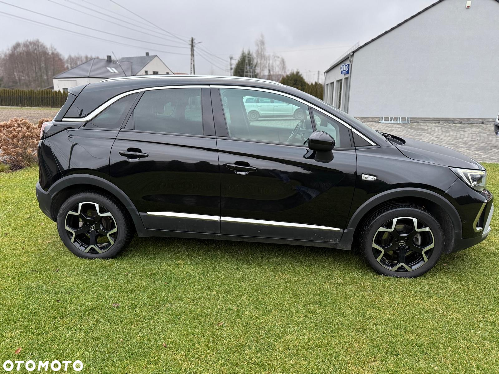 Opel Crossland X - 9