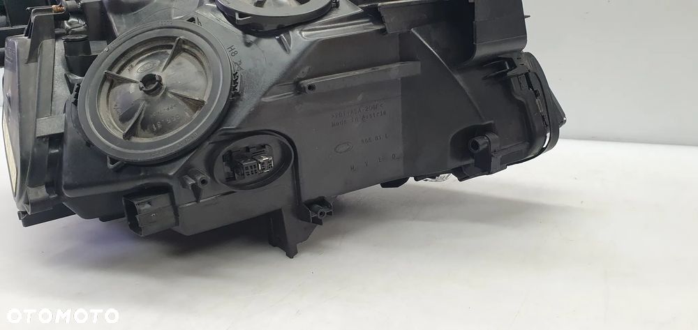 LAMPA LEWA XENON DYNAMIC BMW 7 F01 F02 USA - 10