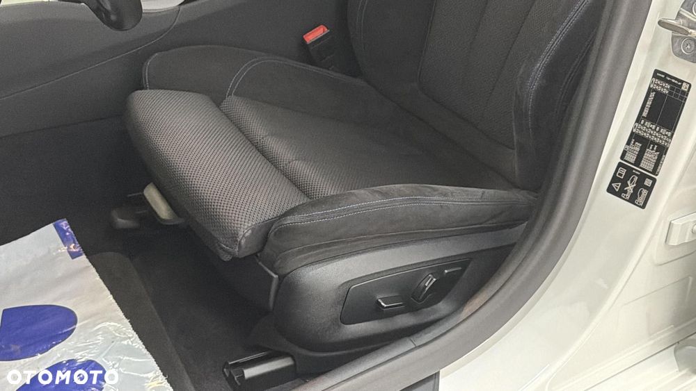 BMW Seria 5 520d xDrive M Sport sport - 13