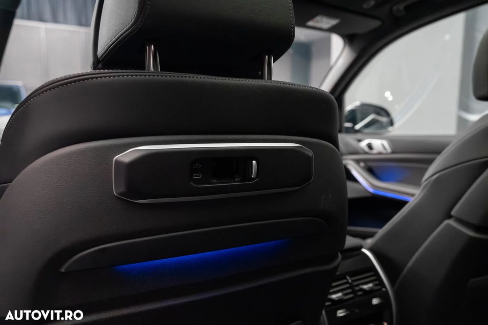 BMW X5 xDrive30d - 33