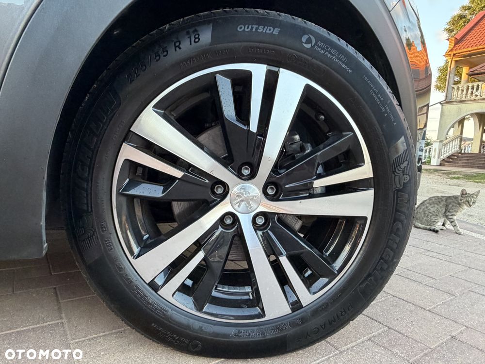 Peugeot 3008 1.5 BlueHDi GT Pack S&S EAT8 - 30