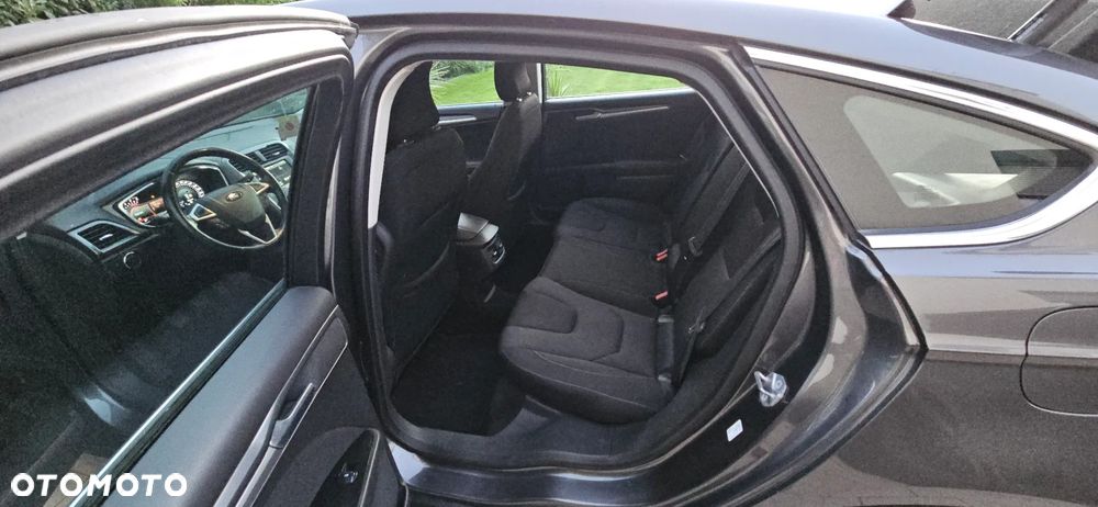 Ford Mondeo 1.6 TDCi Start-Stopp Titanium - 13