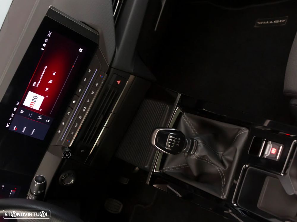 Opel Astra Sports Tourer 1.2 T GS - 32