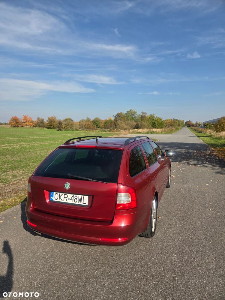 Skoda Octavia 1.8 T FSI Elegance - 11