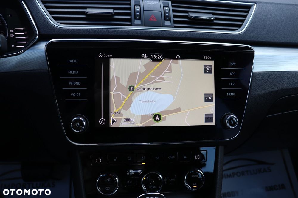 Skoda Superb 2.0 TDI Ambition DSG7 - 19