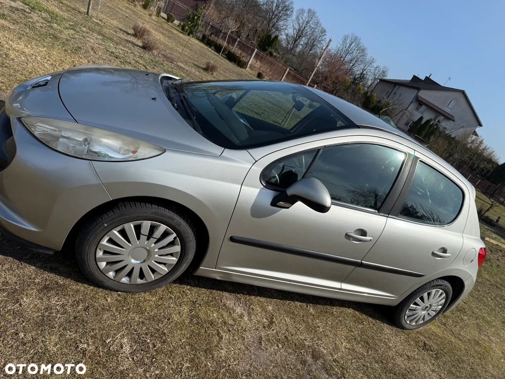Peugeot 207 1.4 16V Trendy nICE - 2