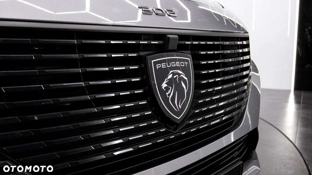 Peugeot 308 1.2 PureTech Allure S&S EAT8 - 11