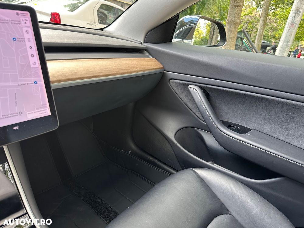 Tesla Model 3 Standard Reichweite Plus Hinterradantrieb - 10