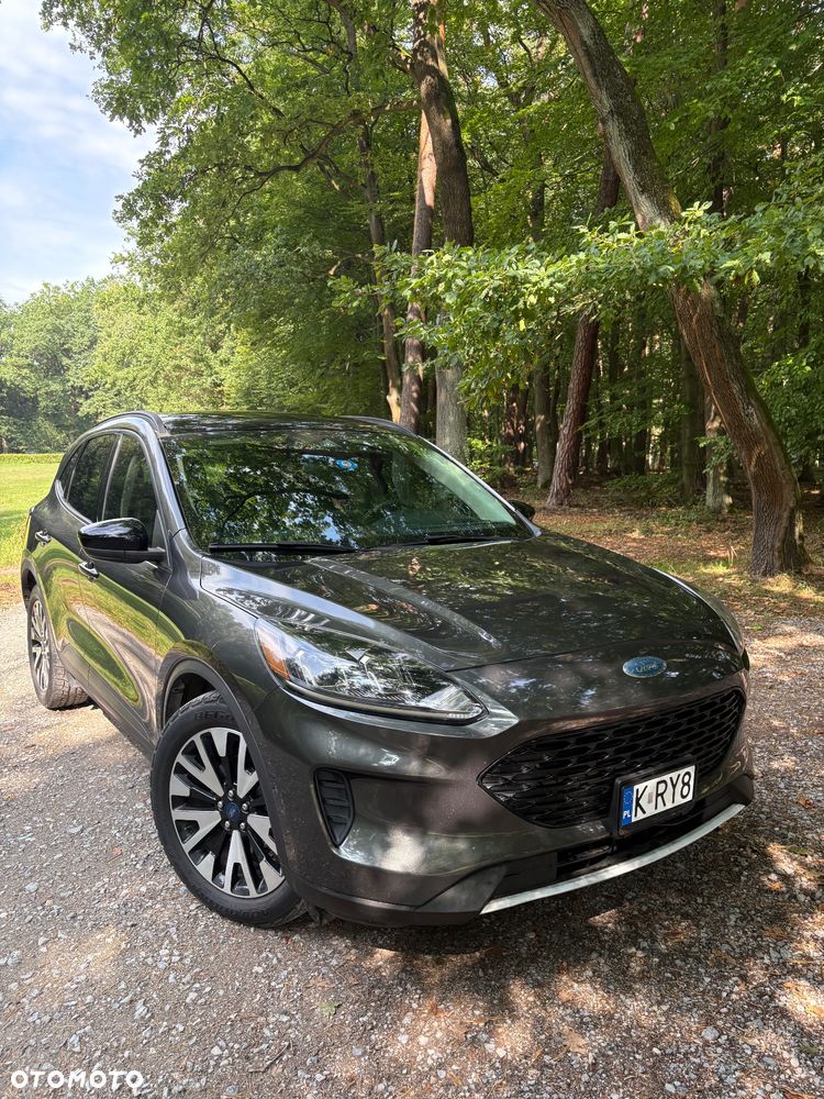 Ford Escape 2.0 EcoBoost AWD Titanium - 28