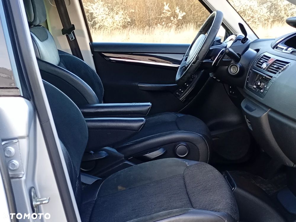 Citroën C4 Picasso - 15