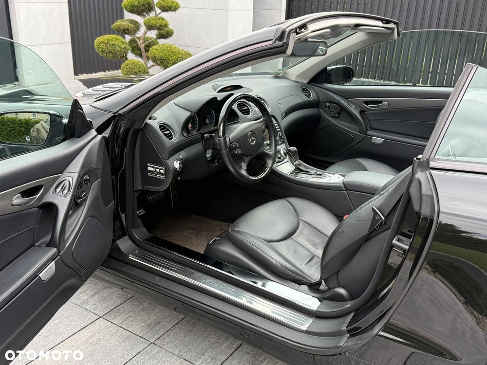 Mercedes-Benz SL 350 7G-TRONIC Sport - 27