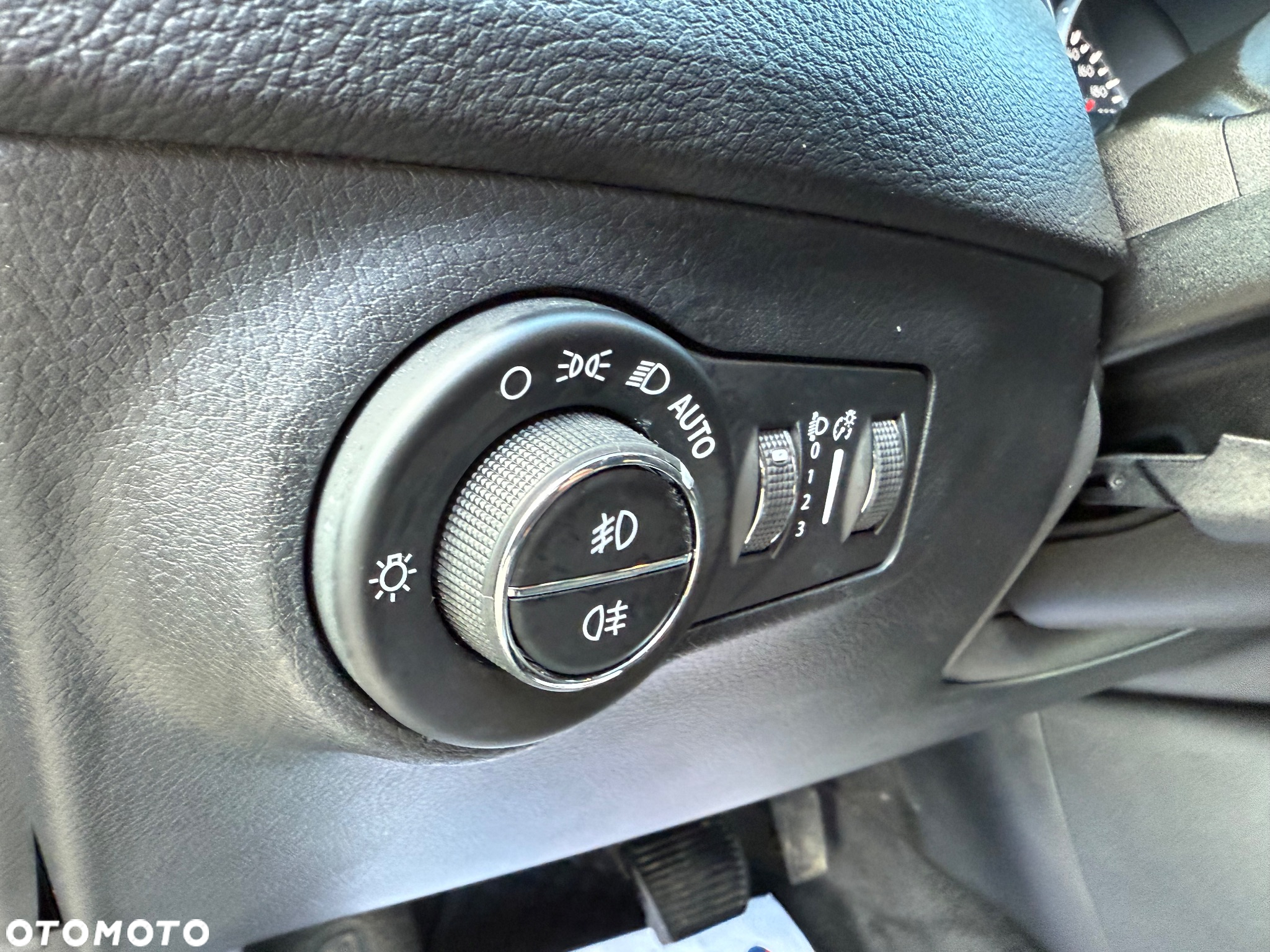 Jeep Compass - 27