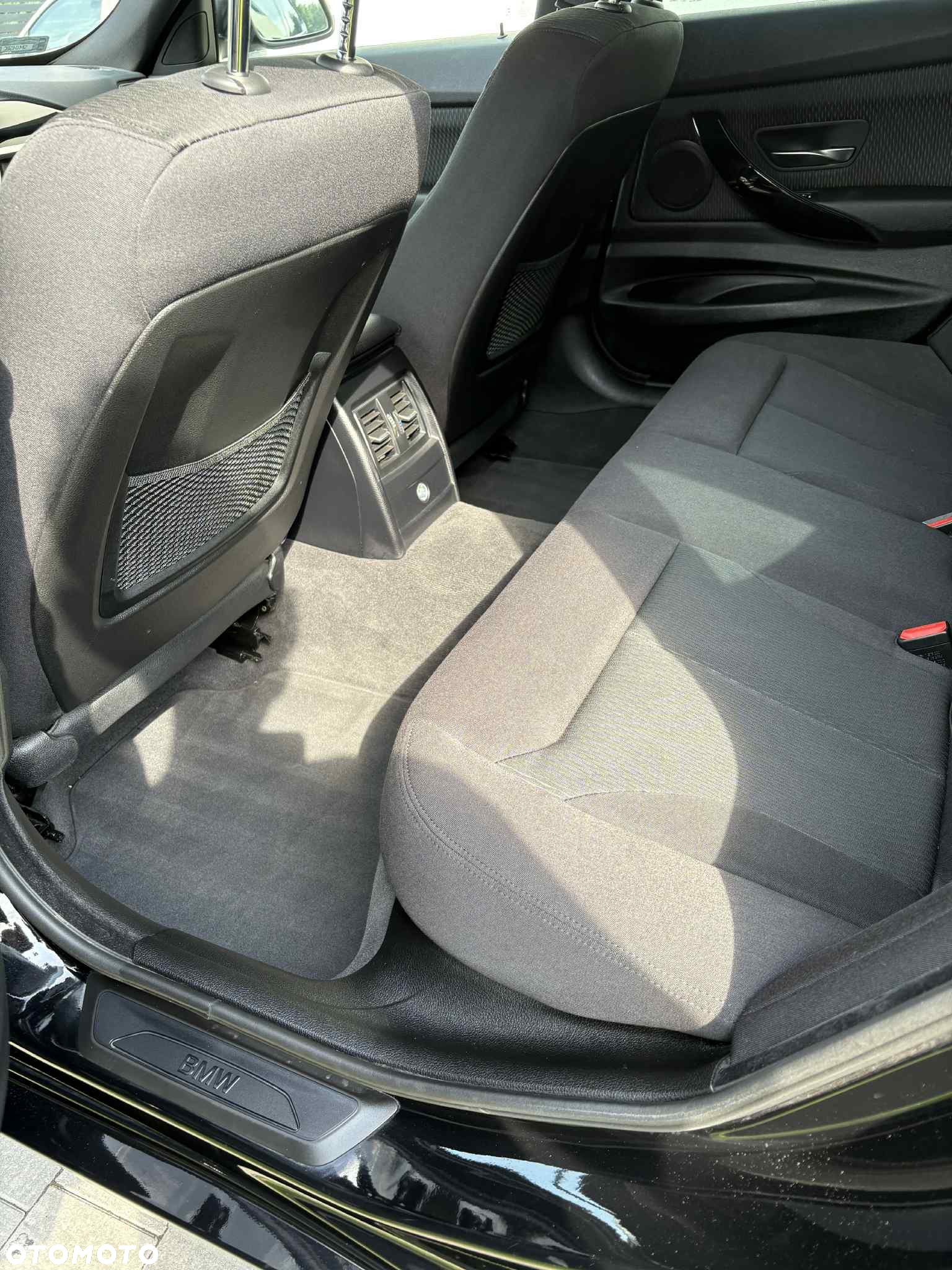 BMW Seria 3 318d Advantage - 9