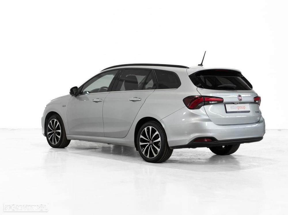 Fiat Tipo Station Wagon 1.3 M-Jet Lounge - 4
