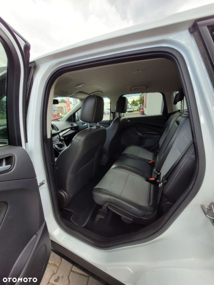 Ford Kuga 2.0 TDCi 4WD Titanium - 14