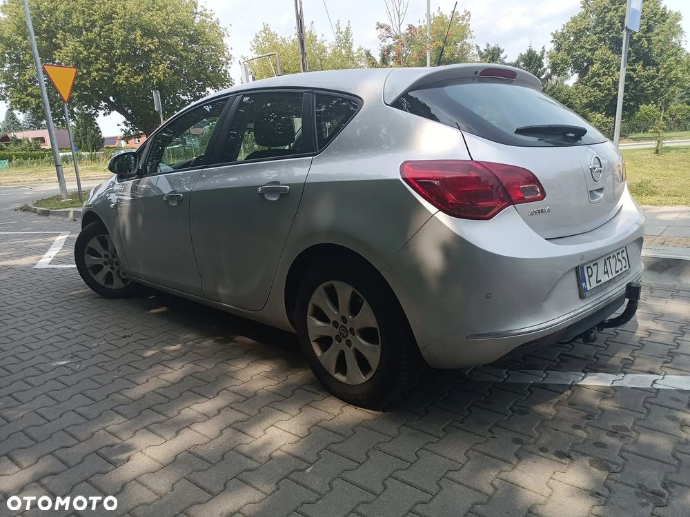 Opel Astra - 3