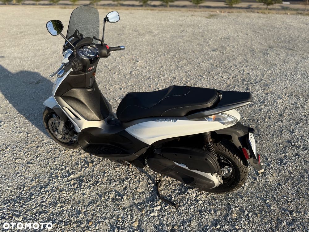 Piaggio Beverly - 9