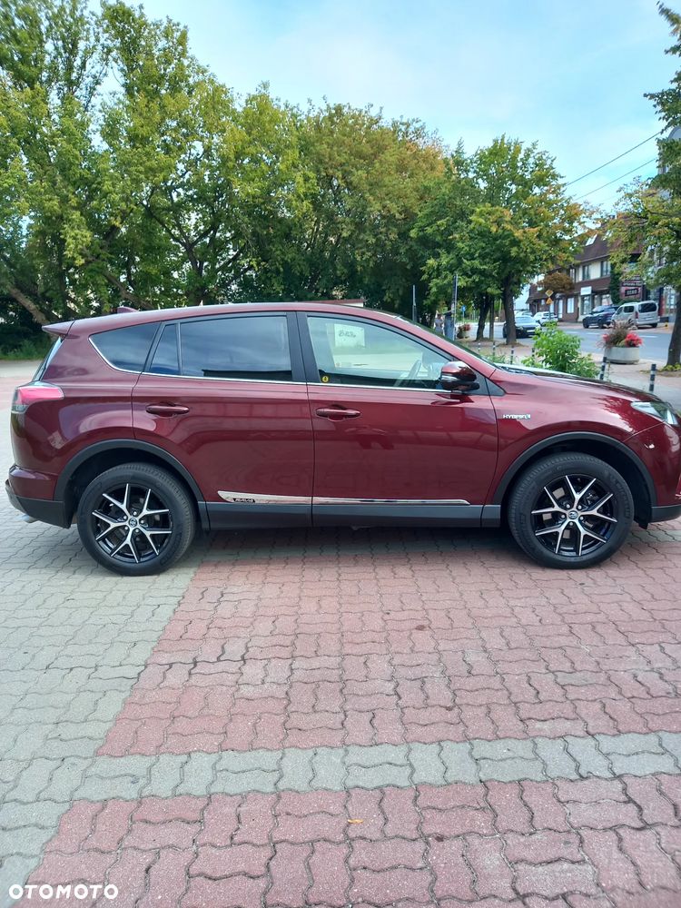 Toyota RAV4 - 3
