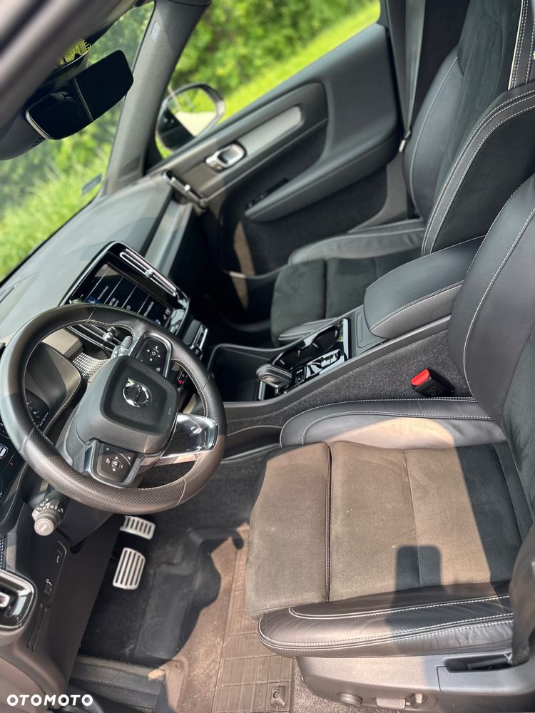 Volvo XC 40 T3 R-Design - 6