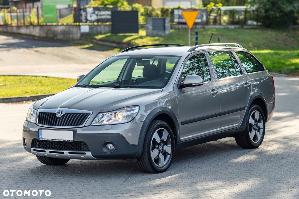 Skoda Octavia 2.0 TDI DPF 4x4 DSG Scout - 2