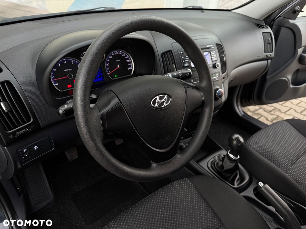 Hyundai i30 - 24