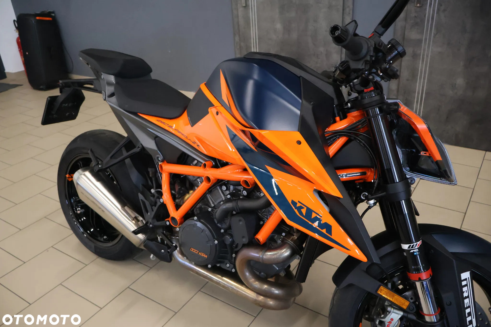 KTM Super Duke - 14