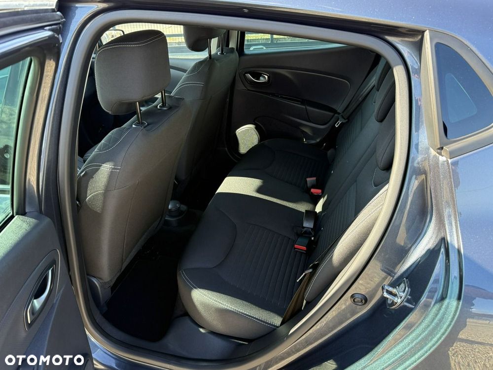 Renault Clio - 7