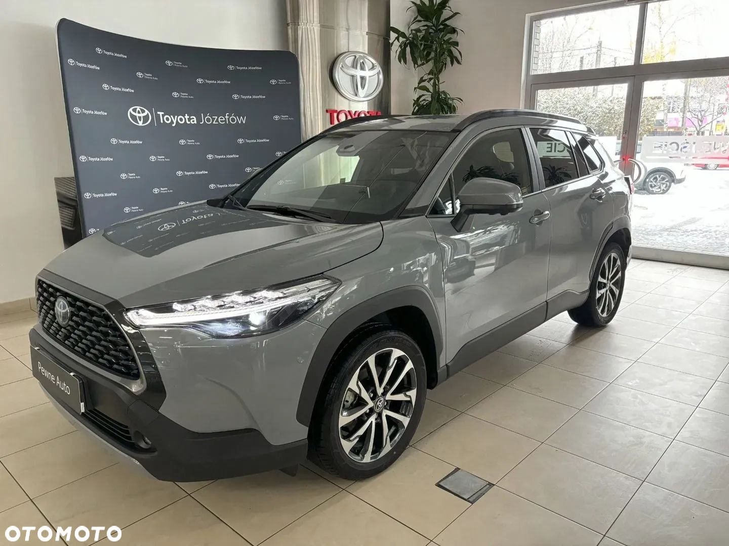 Toyota Corolla Cross - 1