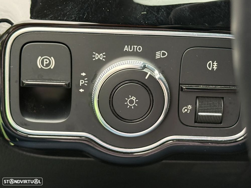 Mercedes-Benz A 180 d Progressive Aut. - 28