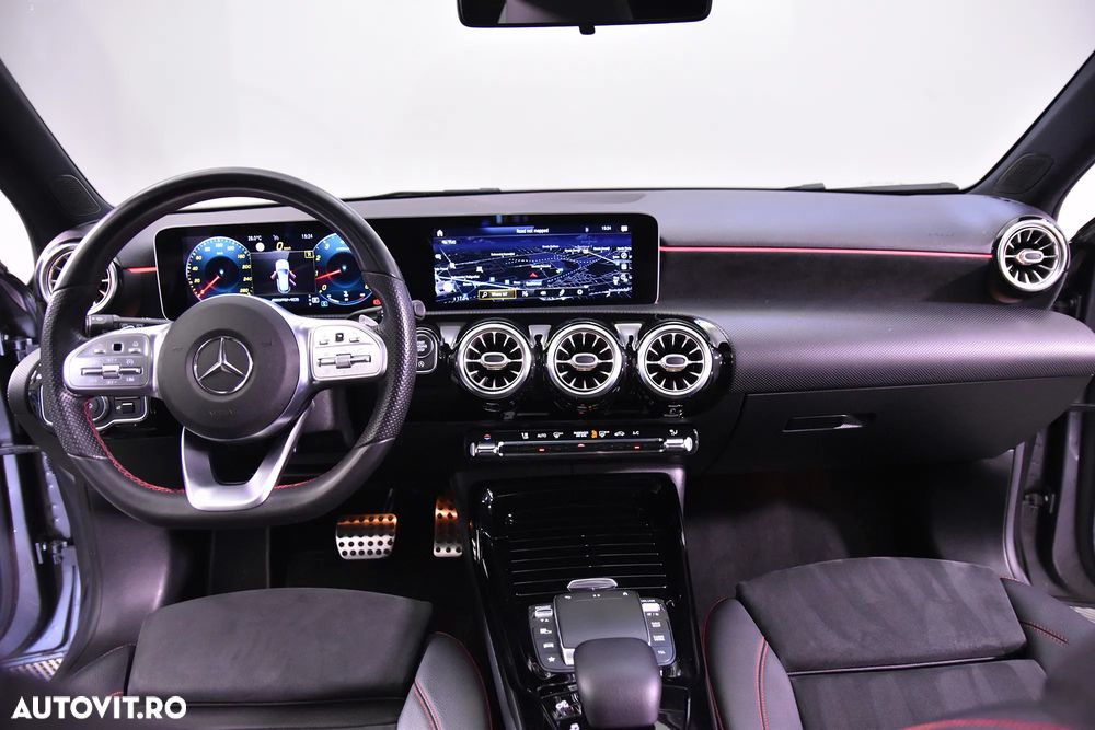 Mercedes-Benz A AMG 35 4Matic AMG Speedshift DCT 7G - 9