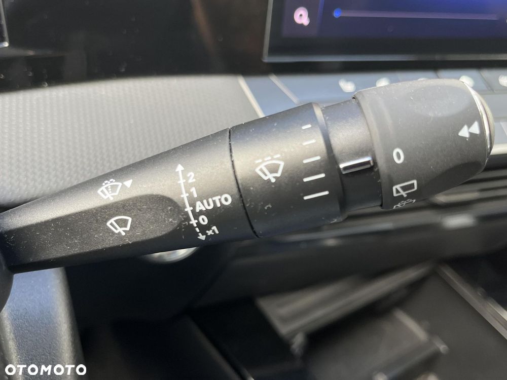 Opel Astra 1.2 T Edition S&S - 22