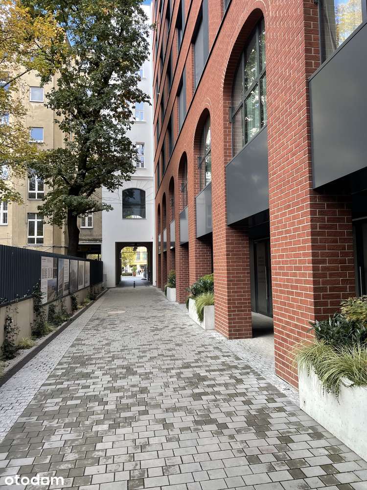Nowoczesna kawalerka w centrum – idealna inwestycja!