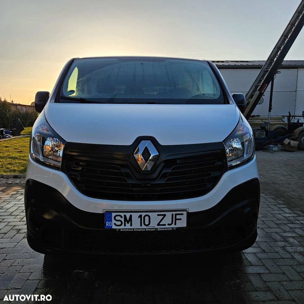 Renault Trafic - 1