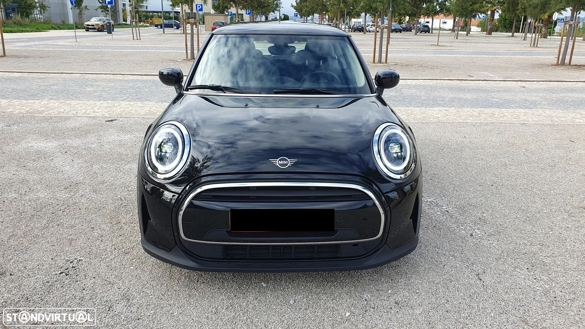 MINI 3 Portas One Essential - 1