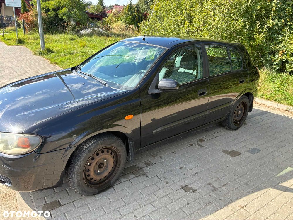 Nissan Almera - 6
