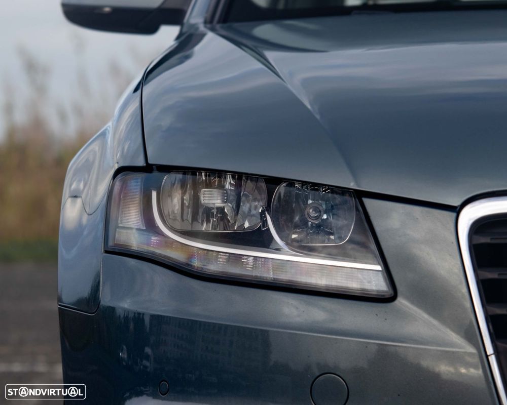 Audi A4 Avant 2.0 TDI - 12