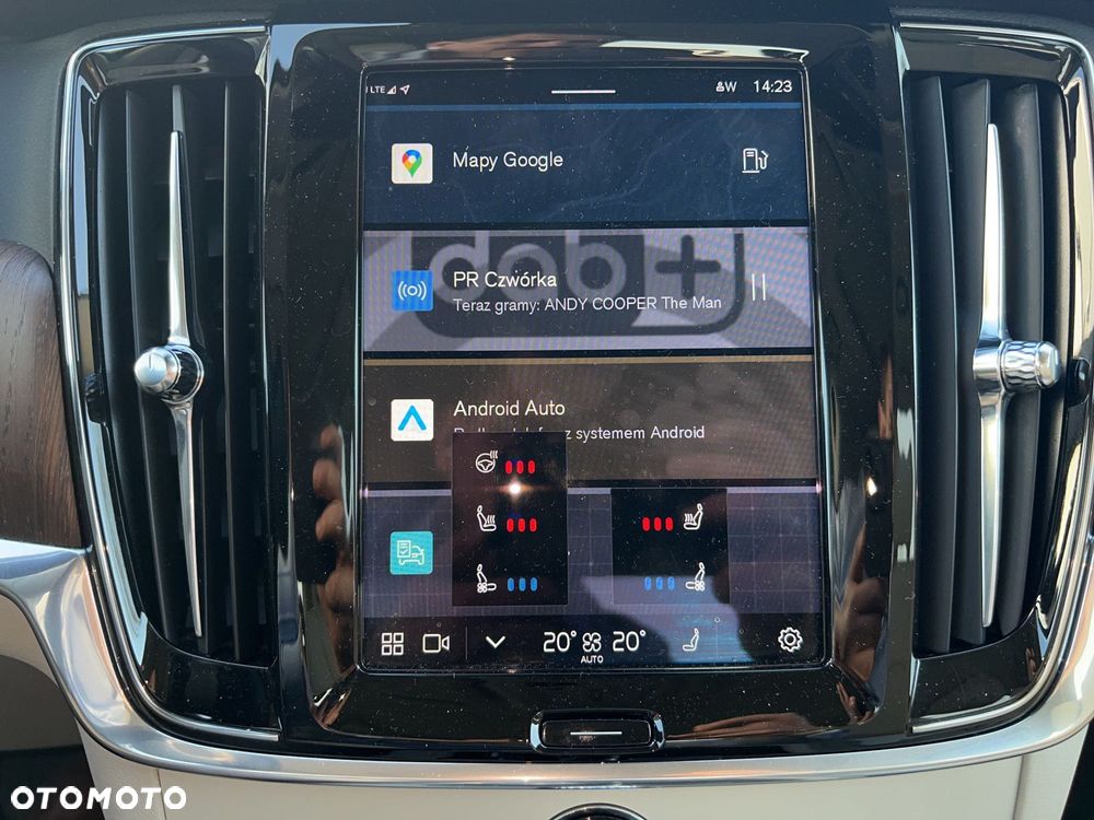Volvo S90 - 23