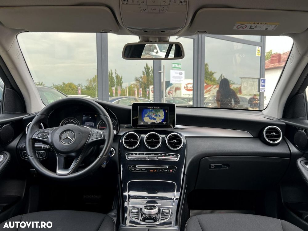 Mercedes-Benz GLC - 7