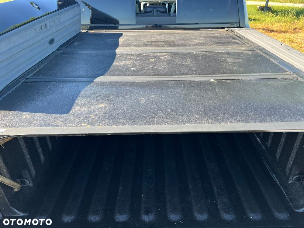 Dodge RAM 5.7 4x4 - 15