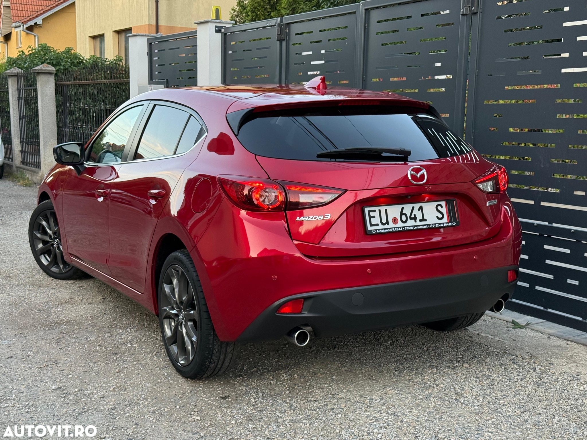 Mazda 3 SKYACTIV-G 120 NAKAMA - 3