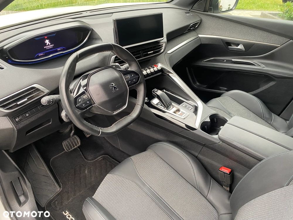 Peugeot 3008 1.2 PureTech GPF Allure S&S EAT8 - 13