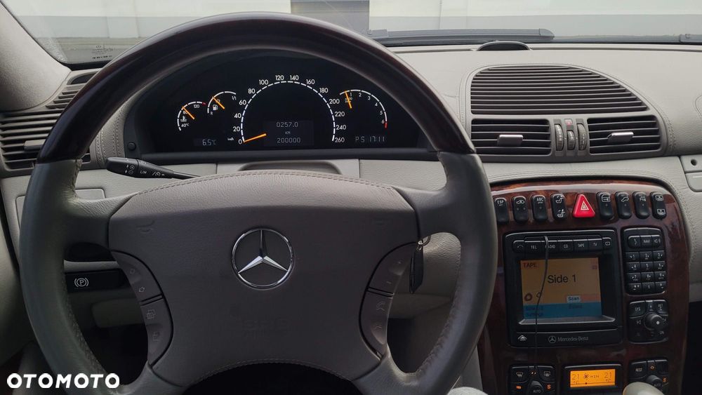 Mercedes-Benz CL - 4