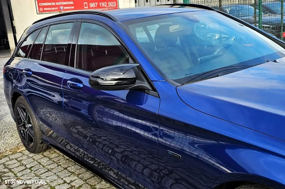 Mercedes-Benz C 300 de AMG Line - 29