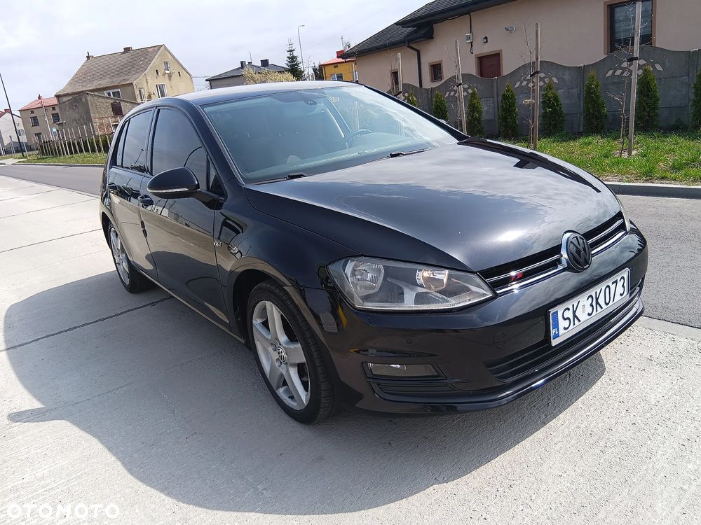 Volkswagen Golf 1.6 TDI DPF BlueMotion Technology DSG Trendline - 2
