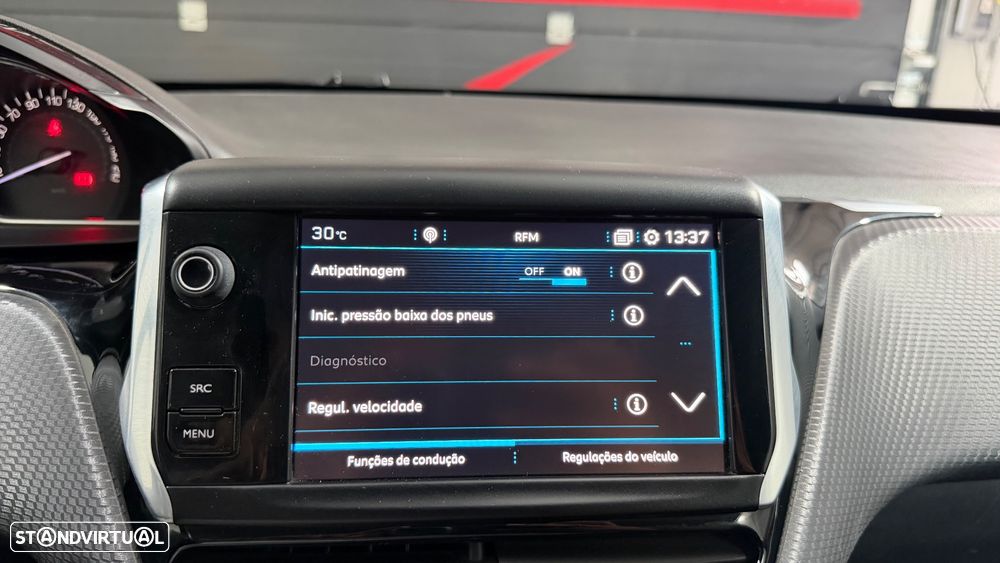Peugeot 2008 PureTech 110 Stop&Start Allure - 25