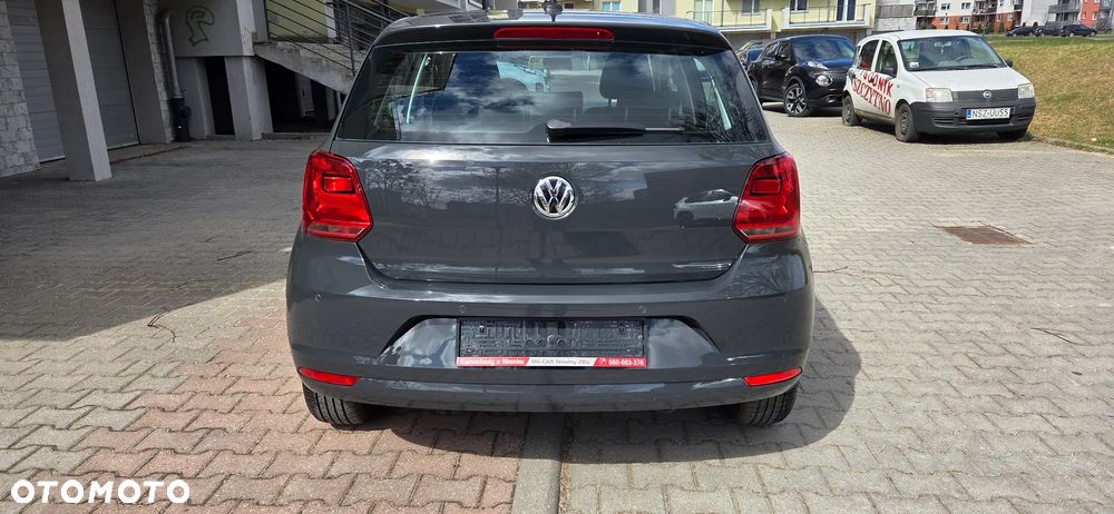 Volkswagen Polo - 9