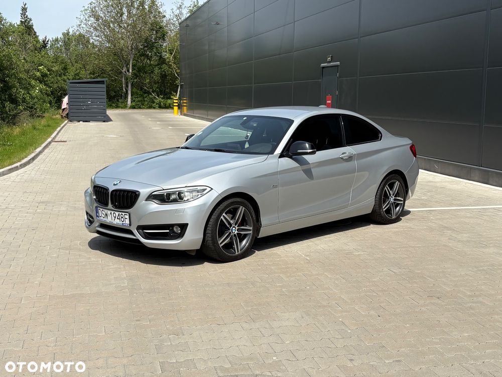 BMW Seria 2 218d Sport Line - 1