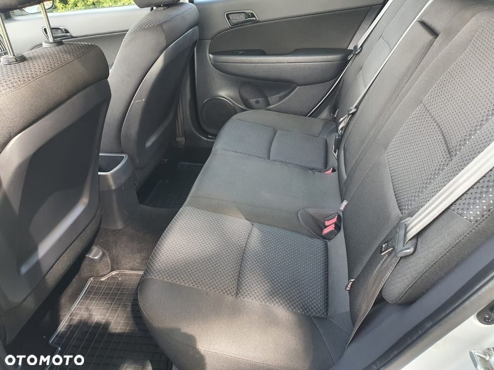 Hyundai i30 i30cw 1.4 Comfort - 15