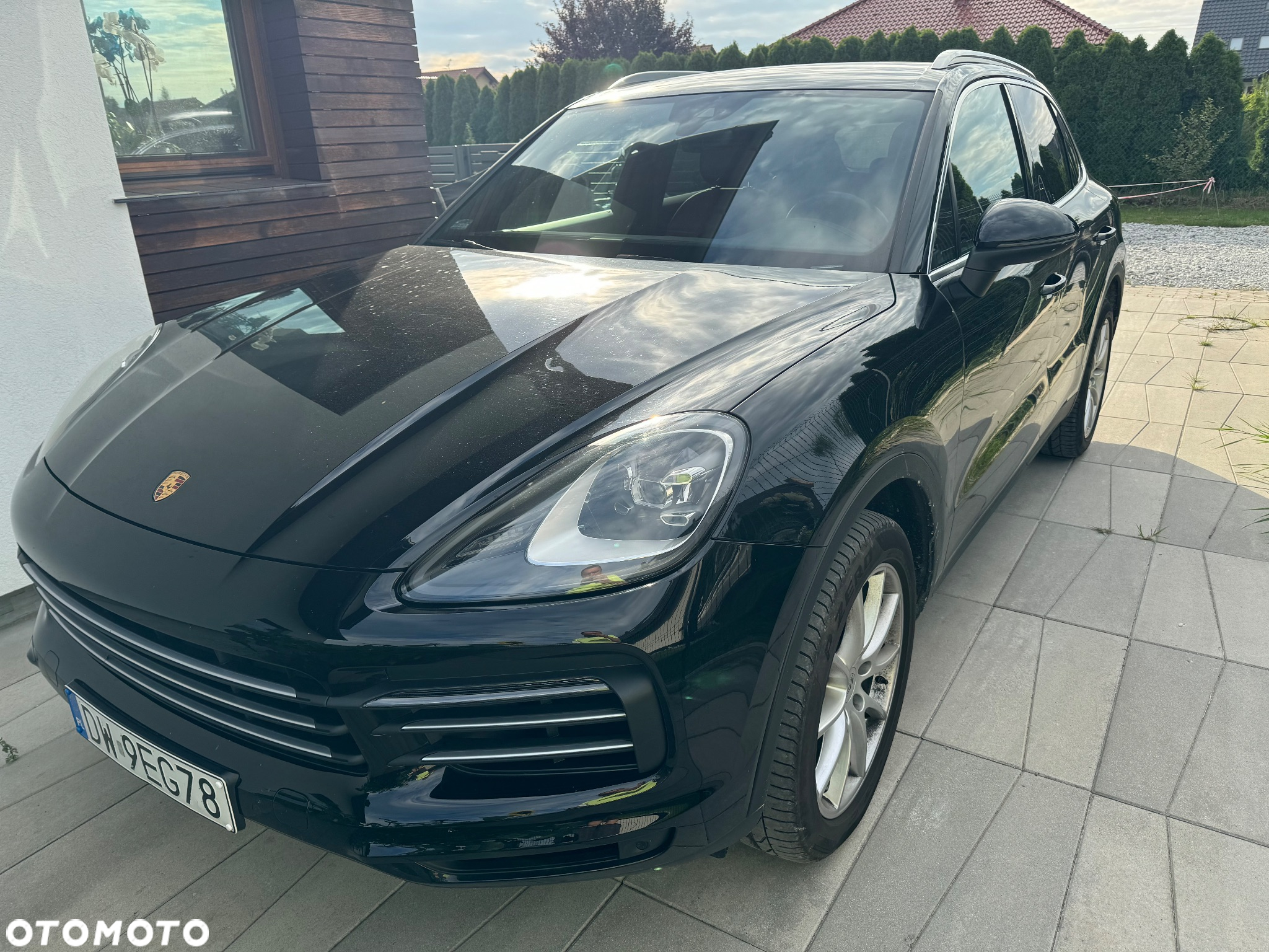 Porsche Cayenne Standard - 4